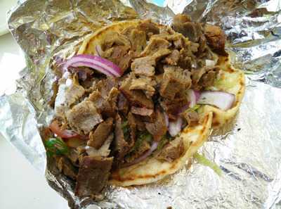 Fajita Pita, Plano