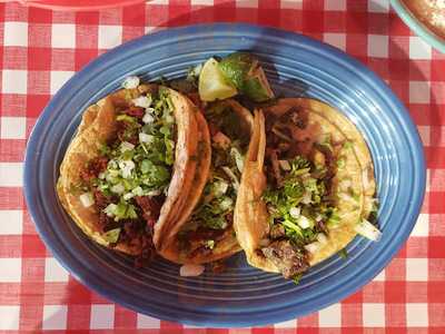 Taqueria Tres Hermanos, Dayton