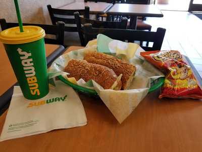 Subway, Fresno