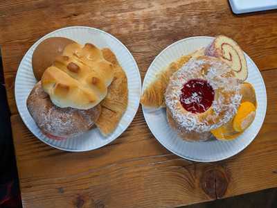 Panaderia Natalie, Fresno