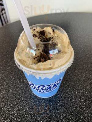 Fosters Freeze, Fresno