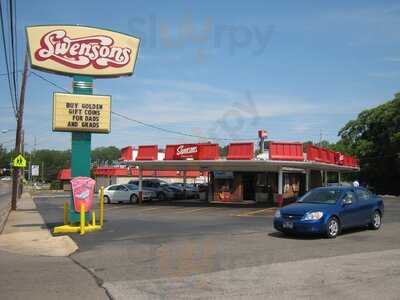 Swensons Drive-In, Akron