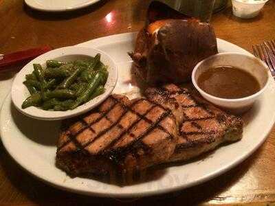 Texas Roadhouse, Columbus