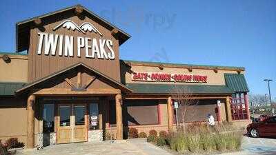 Twin Peaks Restaurants