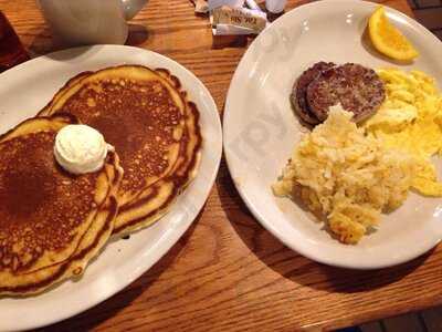 Cracker Barrel