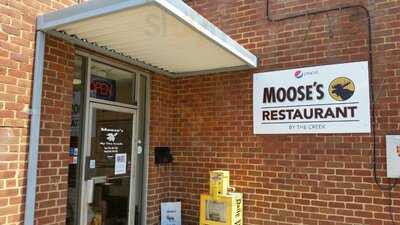 Moose's By The Creek