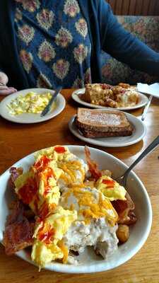 43rd Street Deli & Breakfast House