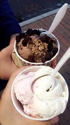 Ashley's Ice Cream Cafe