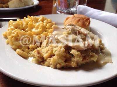 The Lunchroom at B. McNeel's, Murfreesboro