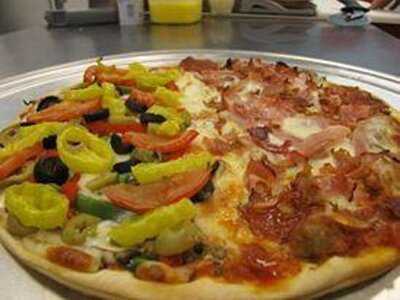 Spankeys Una Pizza