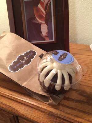 Nothing Bundt Cakes, Temecula