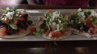 Gonza Tacos y Tequila, Cary