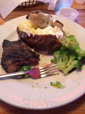 Logan's Roadhouse, Augusta