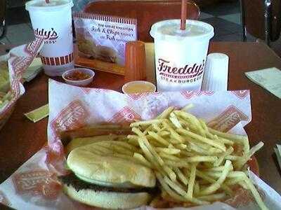 Freddy's Frozen Custard & Steakburgers