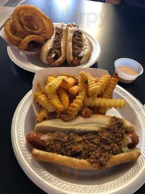 Lulu's Hot Dogs, Chesapeake