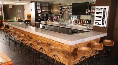 Plank Bar & Kitchen, Naperville