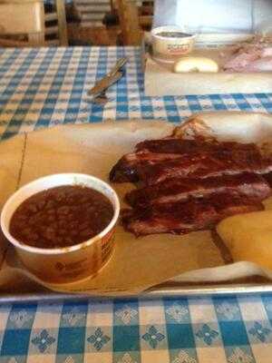 Dickey's Barbecue Pit, Fredericksburg