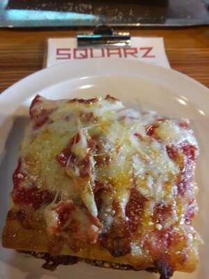 Squarz Pizza And Restaurant