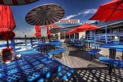 Union Point Marina Bar & Grill, Stockton