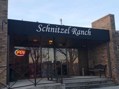 Schnitzal Ranch, Huntsville