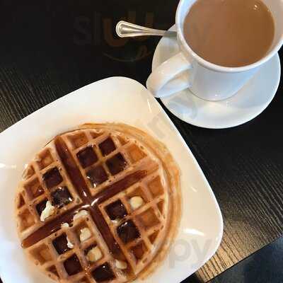 Waffles on Maple, Metairie