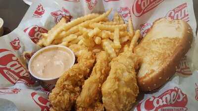 Raising Cane's Chicken Fingers, Frisco