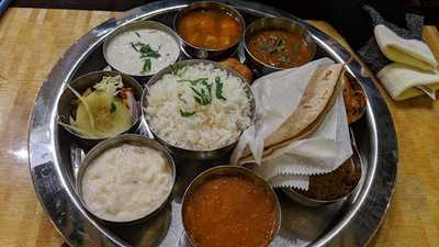 Shree Restaurant