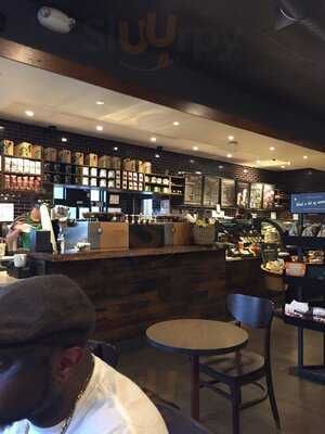 Starbucks, Fayetteville