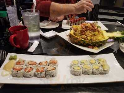 Hachi Asian Fusion & Sushi Bar, Wilmington