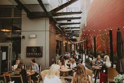 Central Bar + Restaurant