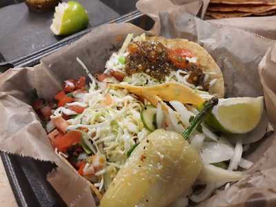 Los Paisas Tacos Y Mariscos, Torrance