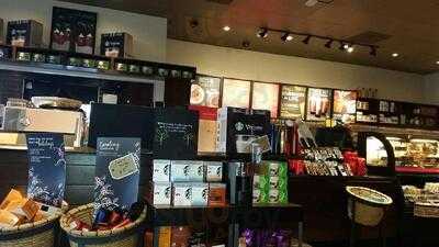 Starbucks, Fairfax