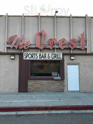 The Crest Sports Bar & Grill, Torrance