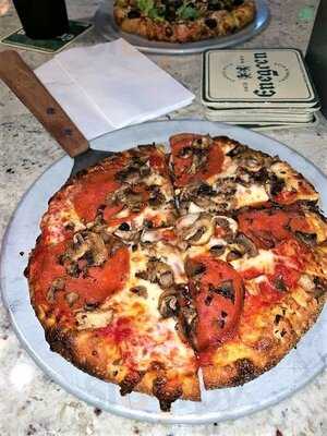 Tomato Joe's Pizza