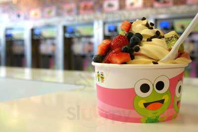 SweetFrog Fairfax, Fairfax