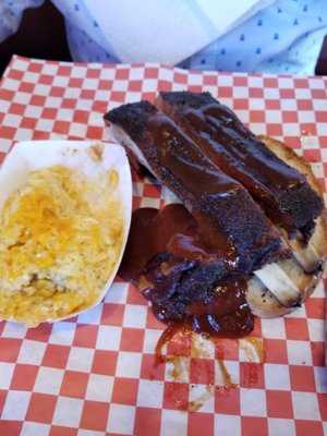 Smokey's On The Boulevard BBQ, Overland Park