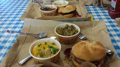 Dickey's Barbecue Pit