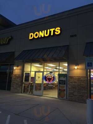 Daylight Donuts, Frisco