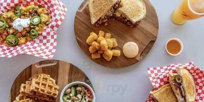 Paulina's Gourmet Sandwich Shop