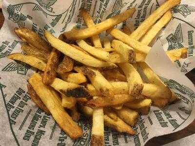 Wingstop, Naperville