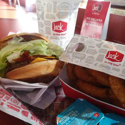 Jack in the Box, Santa Clarita