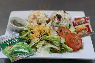 Super Salads & More, McAllen