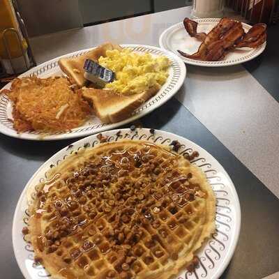 Waffle House, Fayetteville