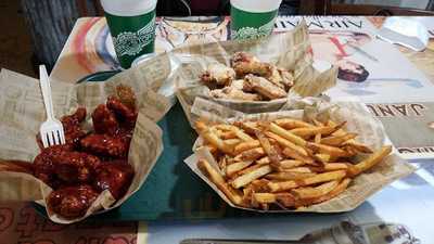 Wingstop, Santa Clarita