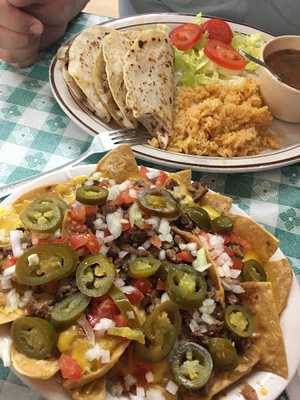 Tres Chiles Restaurant, McAllen