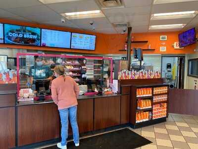 Dunkin', Wilmington