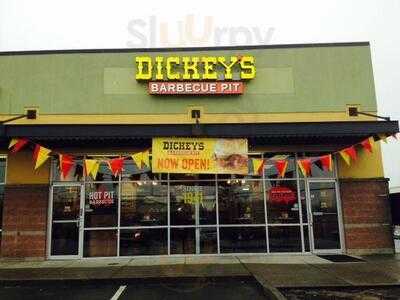 Dickey's Barbecue Pit, Everett