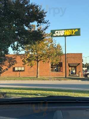 Subway, Fayetteville