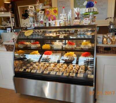 Nothing Bundt Cakes, Beaverton