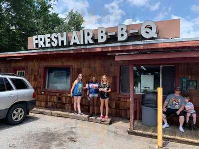 Fresh Air Barbeque, Athens